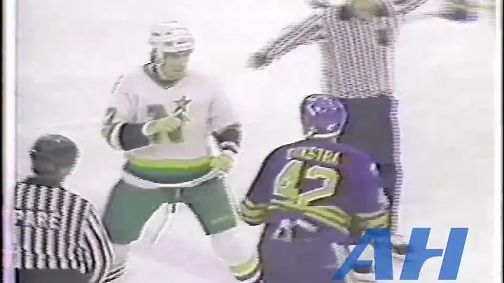 NHL Jan. 20, 1987 Brian MacLellan,MIN v Steve Dyks...