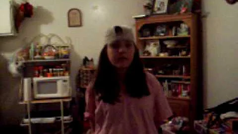 Julie Singing the Soldiers Song