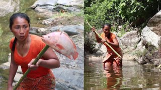 Fishing skills uses bamboo spear - Cooking redfish for eating delicious #35