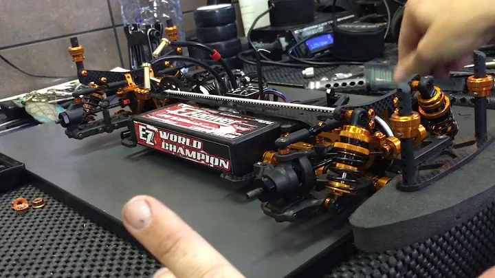 Xray T4.Tweak and Spring set up tips from Martin Hudy.