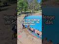 Human Chain Challenge im Schwimmbad – das totale Chaos! 😂 #SchwimmbadPrugel