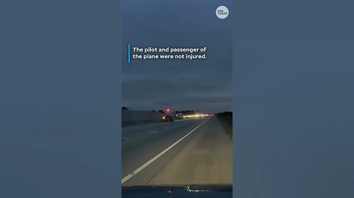 Small plane crashes on top of car on I-95 in Florida