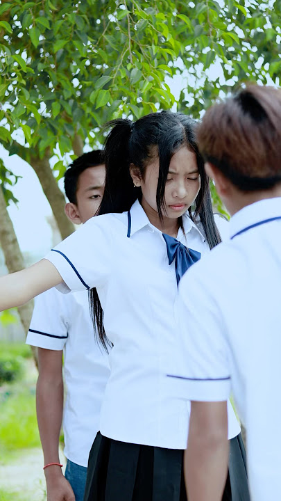 He Mistakenly Thought She Was Kissing Someone Else. #viralvideo #schooldrama #mistaken