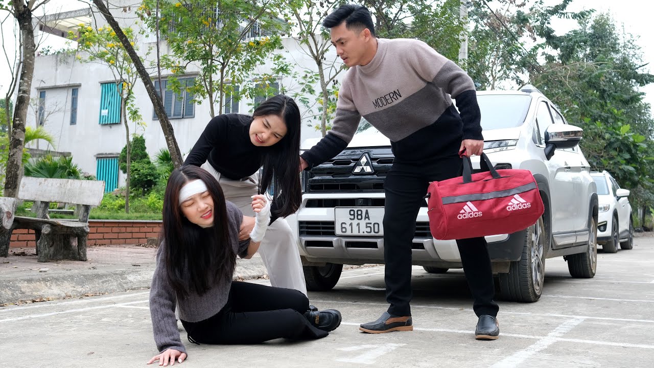 Vợ Chủ Tịch Bị Đánh Ghen Giữa Đường Bởi Chính Em Gái Ruột Của Mình Và Cái Kết - Tập 1269