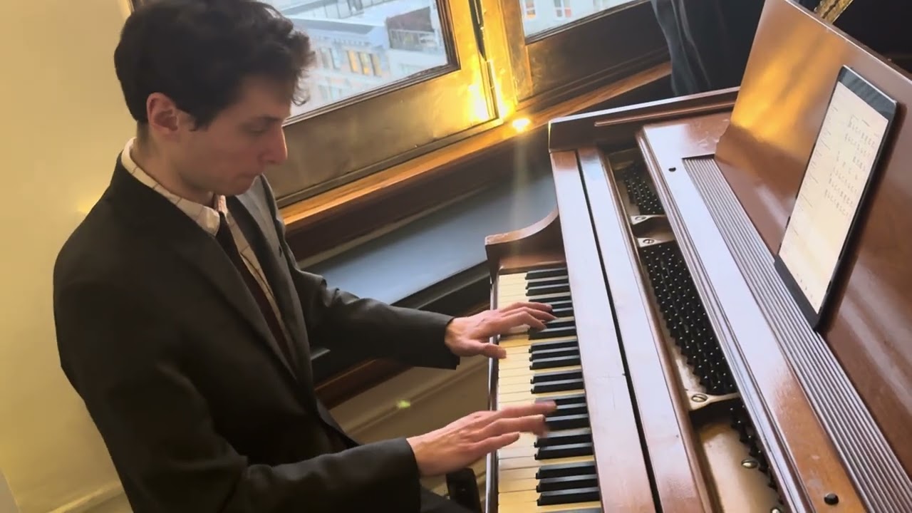 Masterful event Pianist during cocktail hour