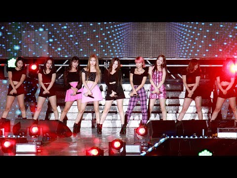 모모랜드 (MOMOLAND) 짠쿵쾅 + 어마어마해 4K 직캠 190825 락뮤직