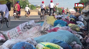 QUẢNG NGÃI: RÁC THẢI BỦA VÂY QUỐC LỘ 1A