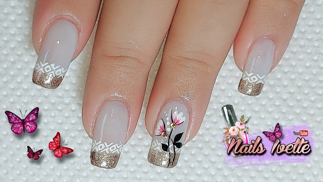 Uñas decoradas con stamping / Uñas francesas / Decoración de uñas sencillas y elegantes