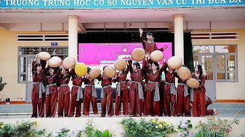 VŨ KHÚC NÔNG DÂN. LỚP 8A TRƯỜNG THCS NGUYỄN VĂN CỪ. TP,BMT