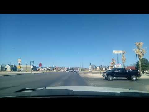 Vídeo: Quin és l'aeroport principal més proper a Carlsbad NM?