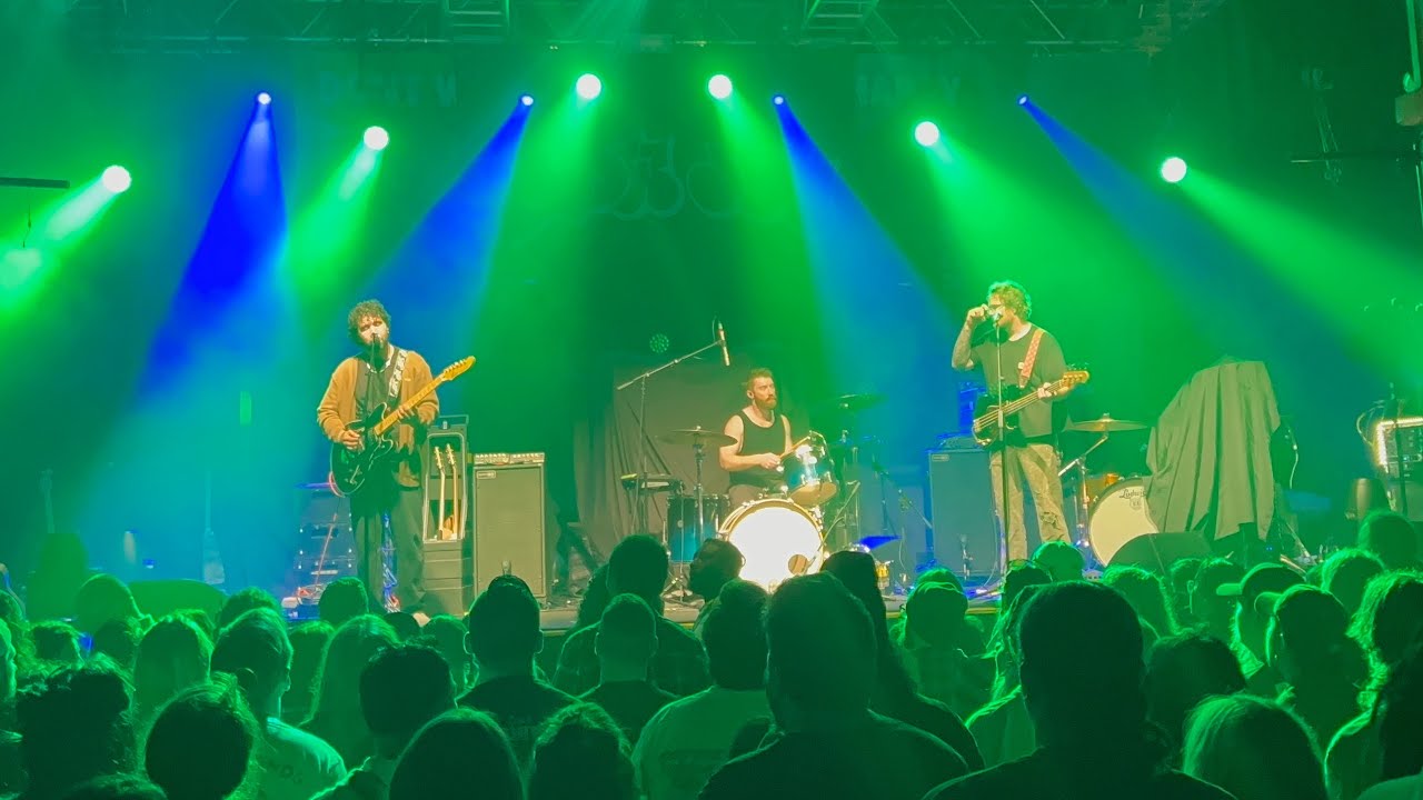 SLOW JOY “King Cowboy” (Live In Orlando) SLOW JOY “King Cowboy” (Live In Orlando)