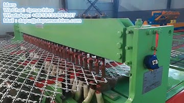 China concertina razor barbed wire mesh welding machine factory