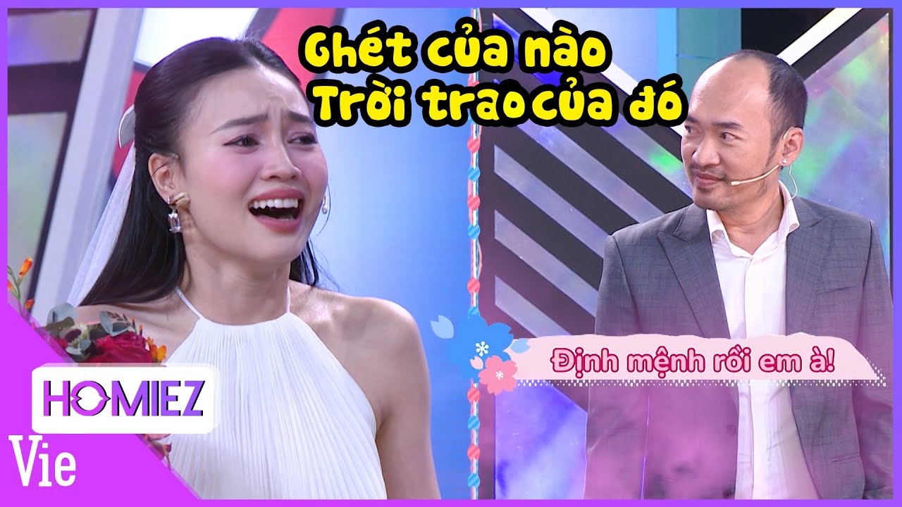 CƯỜI CHẢY NƯƠC MẮT Lan Ngọc bị 