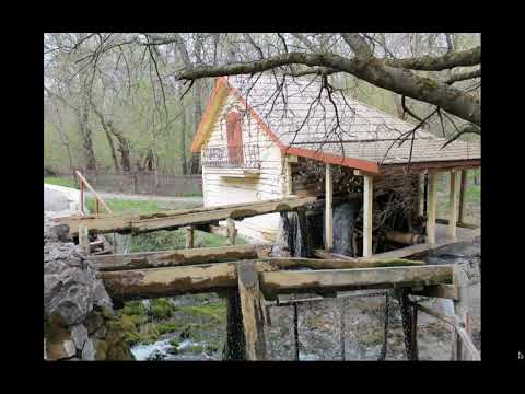 Водяная мельница в
