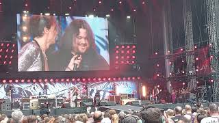 Wolfgang Van Halen, Dave Grohl, Justin Hawkins & Josh Freese - Hot For Teacher - 2022.09.03 London