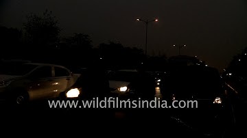 Fast moving traffic near Safdarjung Hospital, Delhi