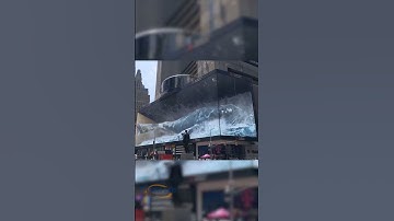 Outdoor glasses-free 3D realistic display effect#shorts #leddisplay #eagerled #ledscreen #led