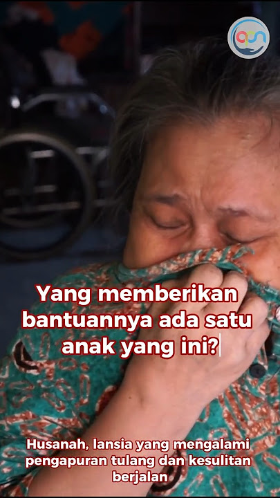 Merasa merepotkan anaknya, ibu lansia ini menangis saat dibantu #bansos #lansia