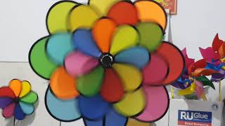 24 Petal Pinwheel Rainbow