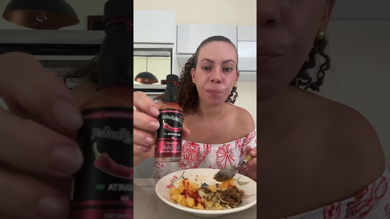 Cuscuz com queijo e carne de sol