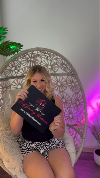 Setting up my new #dj #macbook #laptop & updating #rekordbox #femaledj #macbookpros