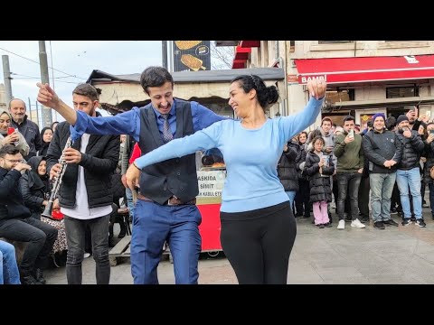 Güzel Bayan  Harika Oyunuyla Uzun Adamın Aklını başından Aldı 💃🕺💃🎉🎉🎉