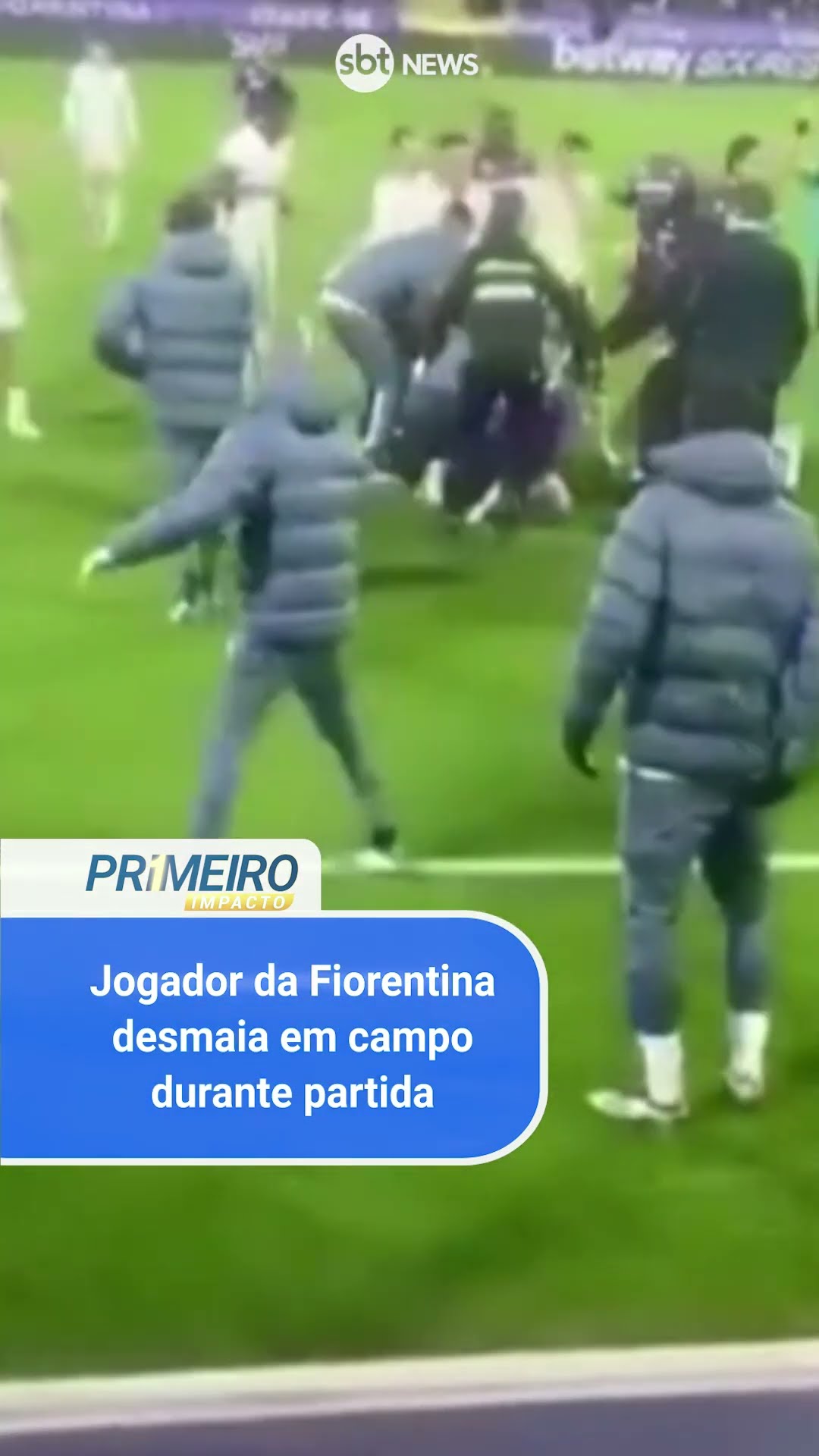 Jogador da Fiorentina desmaia em campo durante partida na Itália