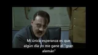 Hitler se entera que Uribe ganó