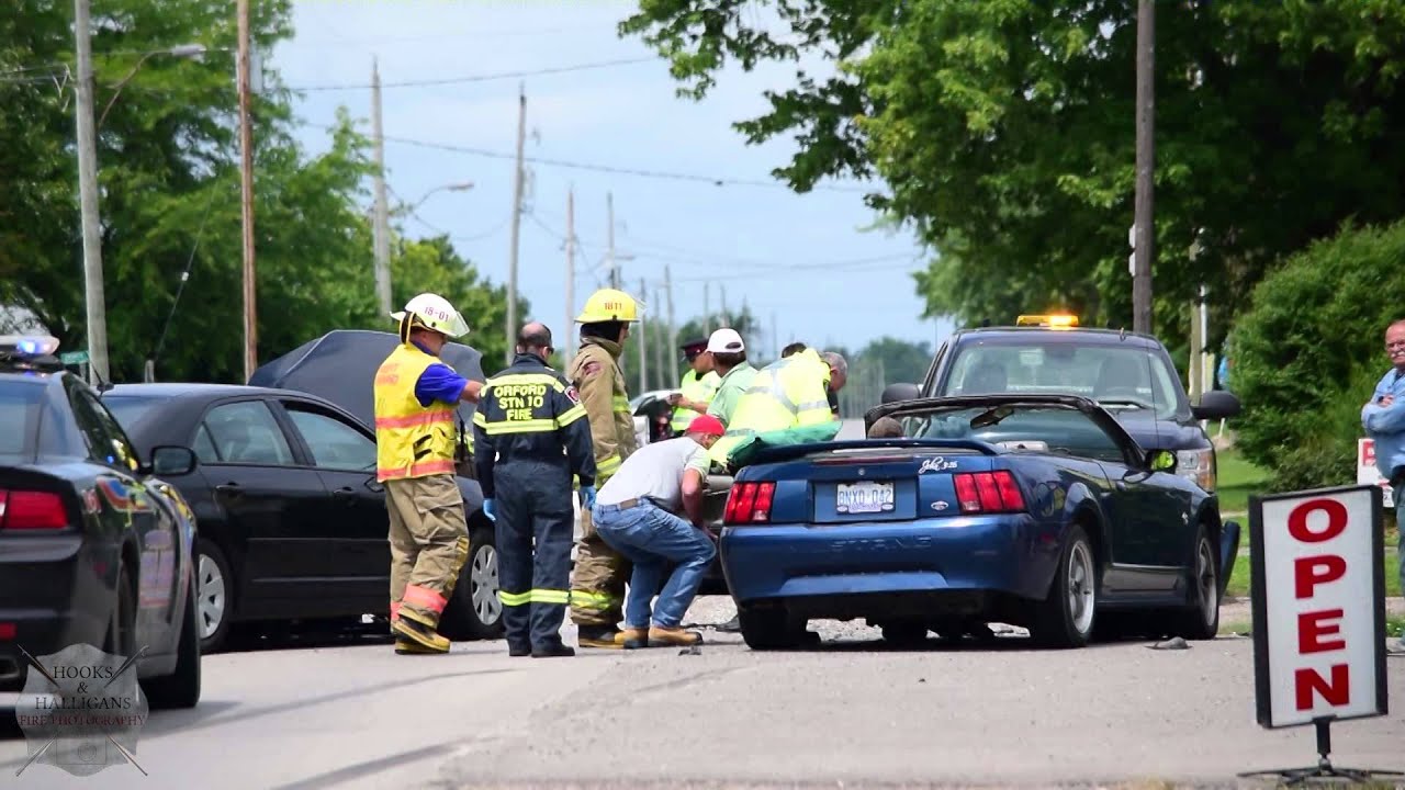 CK Fire Charing Cross Rd. MVC, Charing Cross, 07/28/2014 YouTube