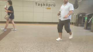 İstanbulda Tramvayla Topkapı-Mescid-I Selam Tramvay Hattında Arası Seyahat