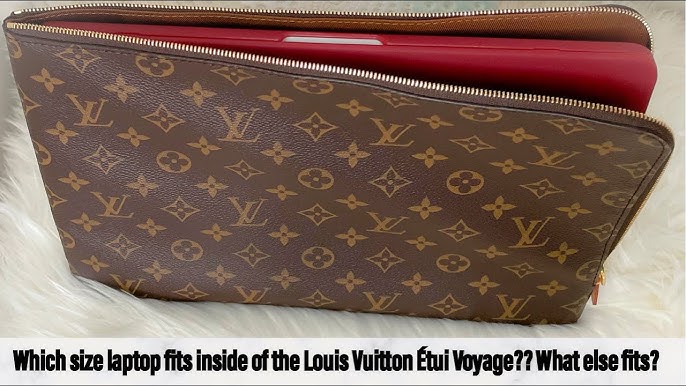 LOUIS VUITTON ETUI VOYAGE IN MONOGRAM  Review & What Fits in my 13 Laptop  Sleeve! 