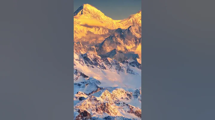 我看到了日照金山#风景 #治愈系 - 天天要闻