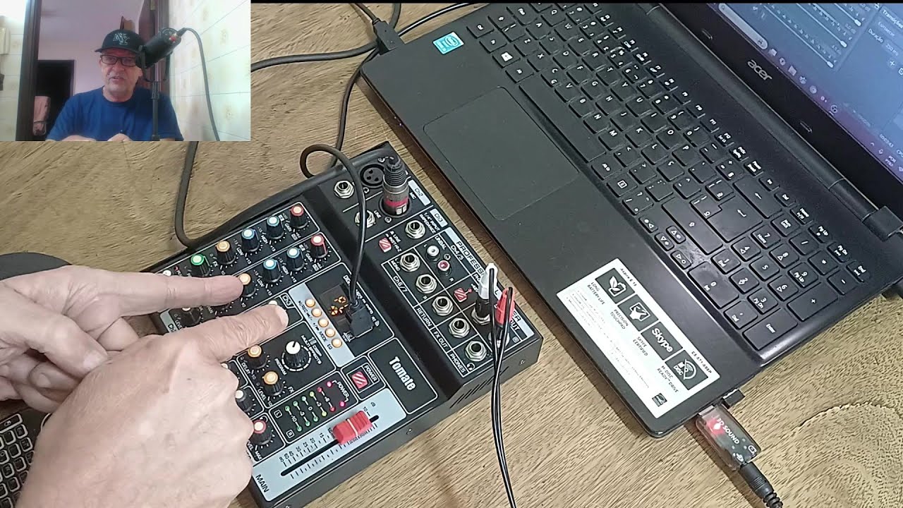 Duas Formas Fáceis de Conectar Mesa de Som em Um PC