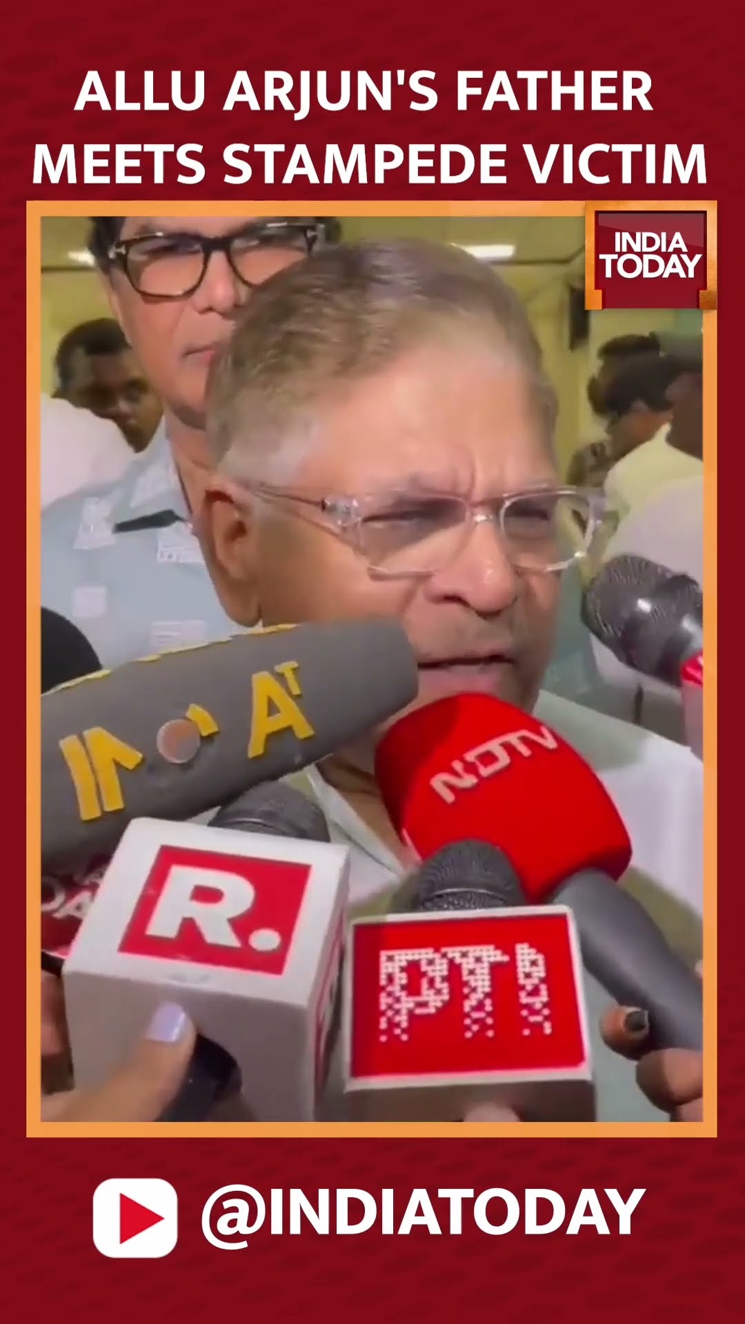 Allu Arjun's Father Allu Aravind Visits The Hospital Where Stampede Victim Is Admitted #shorts