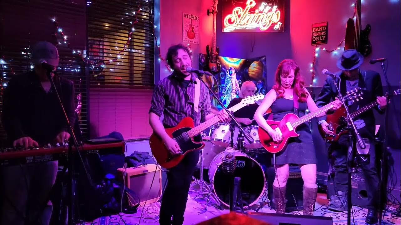 The Earthmen Strings Bar and Grill 12/10/22 Squeeze Box YouTube