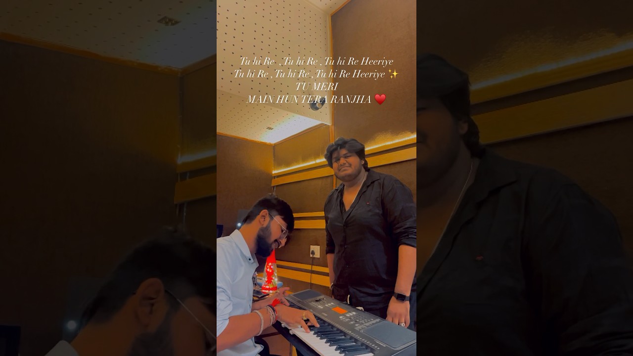 Aamir Mir singing Phir Aur Kya Chahiye in the studio with Gaurang Pala