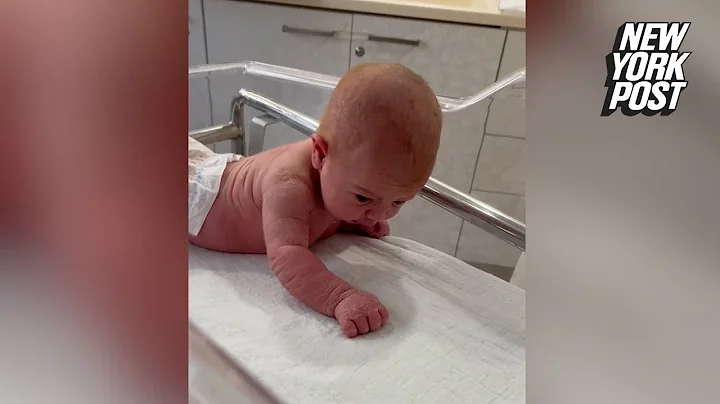 Newborn baby lifts her head and crawls at just 3 days old - DayDayNews