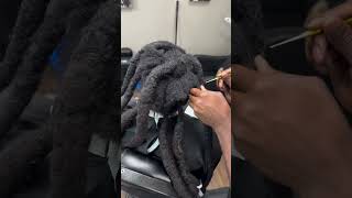 IT’S WIC SZN 🍂 with the stitches 🪡 Tap in if you want this work 🫡🔥 Follow for more Barber Tips #locs
