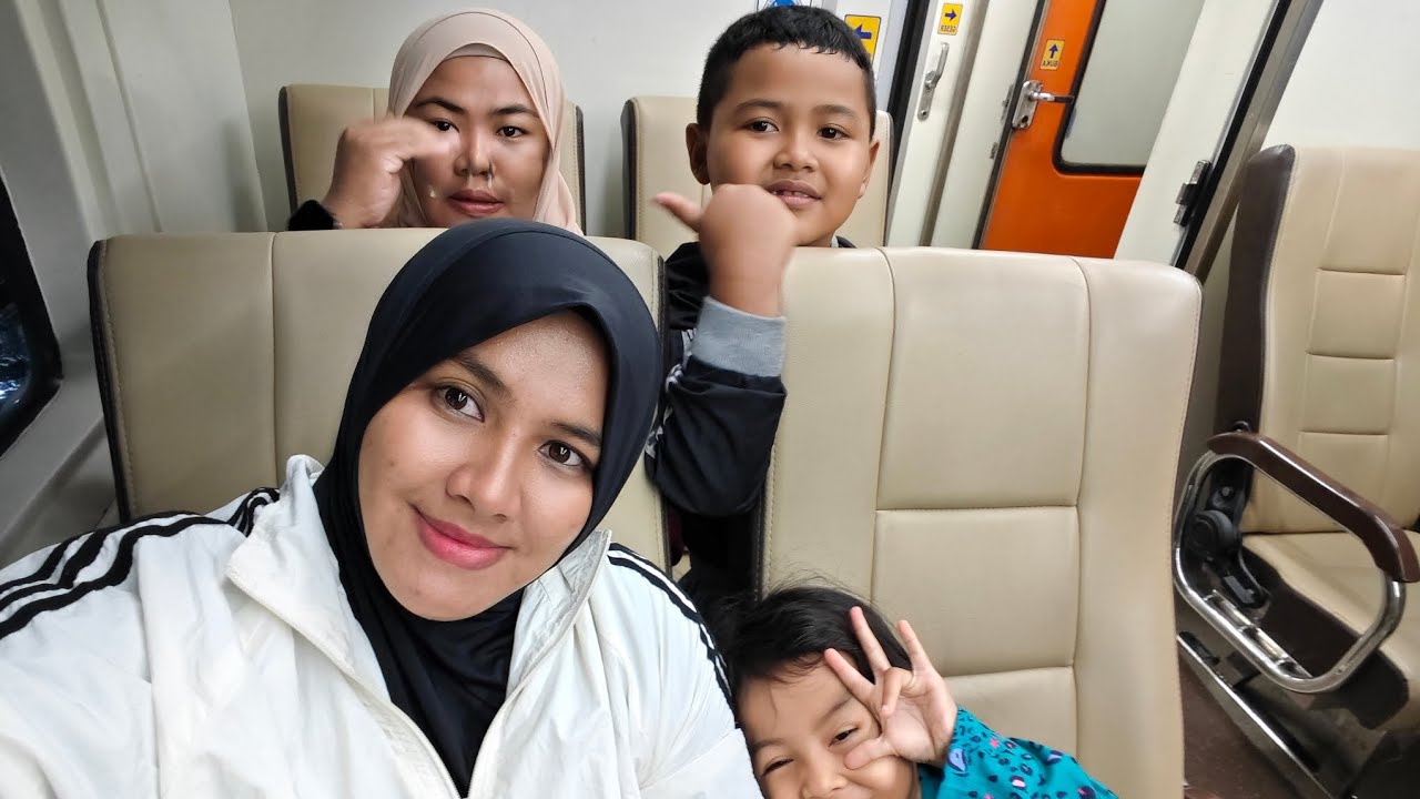 Serunya Perjalanan Kereta Api Harina ke Semarang Tawang 