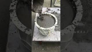 Create Cement Curb Stone Balls at Home - Easy DIY Project