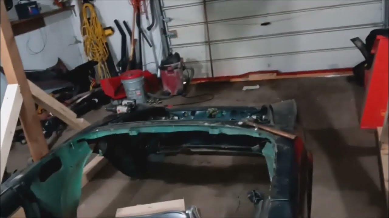 Gantry Crane Hoist Car body lifting hoist made from wood YouTube