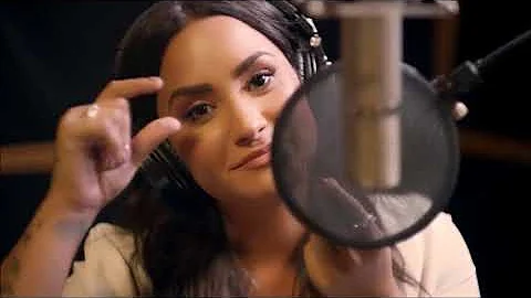 Demi Lovato-You don´t do it for me anymore (MUSIC VIDEO)