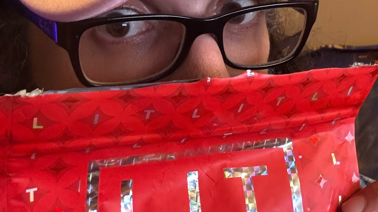 LIT farms Rainbow Runtz Supreme react & review - legal herb strain review / smoke session