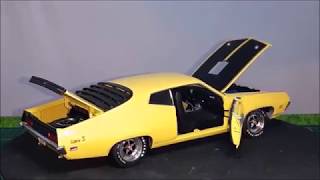 Review of a 1:18 ERTL 1971 Ford Torino Cobra