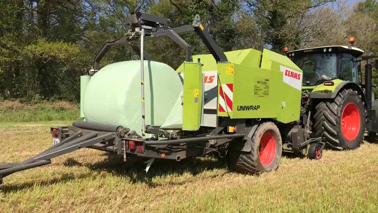 Claas Arion 650 & Uniwrap 375 à l'enrubannage 2020