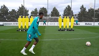 レアルマドリード フリーキック練習 2022.5 Real Madrid: Free Kick Practice