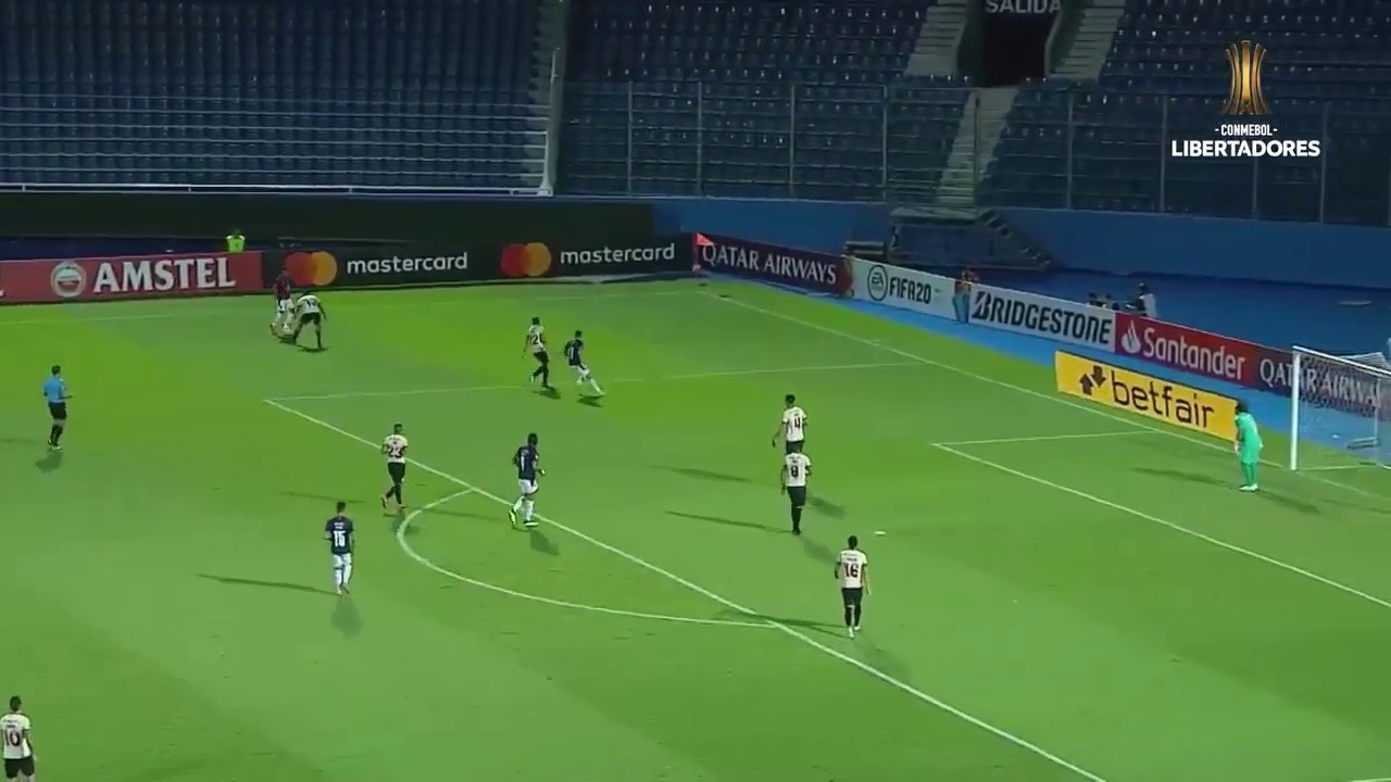A los 24 segundos, el grito de gol de los hinchas de Cerro Porteño a ...