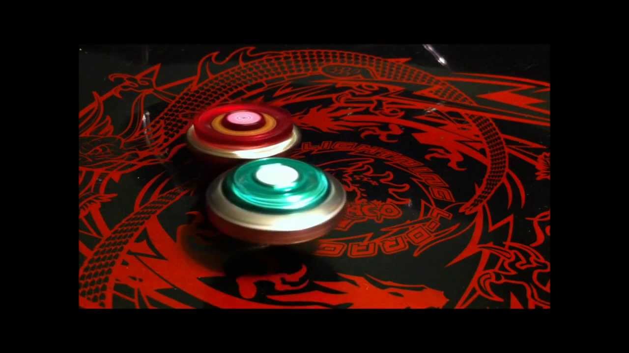 kids anka Beyblade KEYCHAIN BATTLE! Evil Befall VS Rock Leone