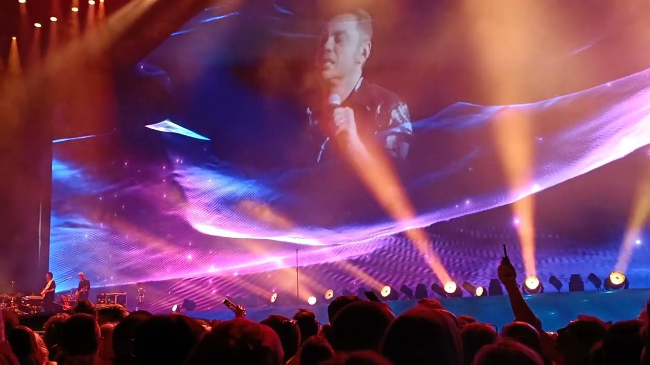 TIZIANO FERRO 2023- 11. Intro+