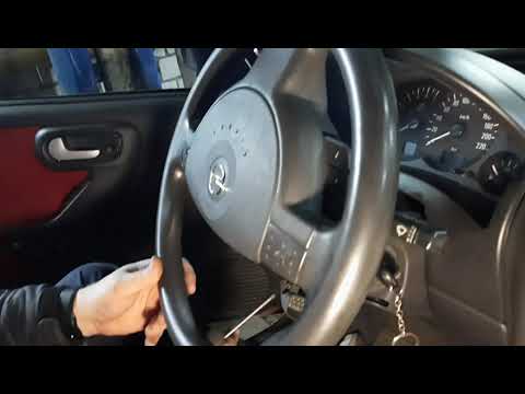 как снять щиток приборов opel corsa c 2004 г.в.